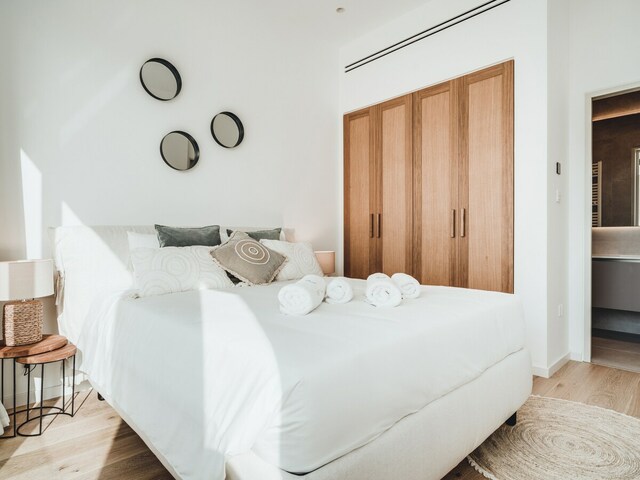 фото Sanders Konnos Bay Ourania - Gorgeous 5-Bedroom Villa With Sea View изображение №6