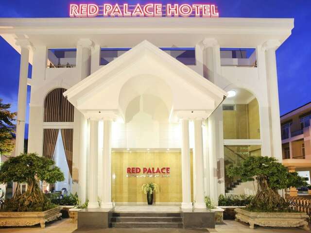 фотографии отеля Red Palace изображение №3