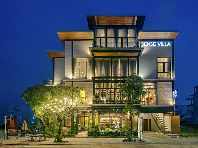 фото Modern 4-Bdr Villa Foosball Dart Cafe Walk To My Khe Beach изображение №26