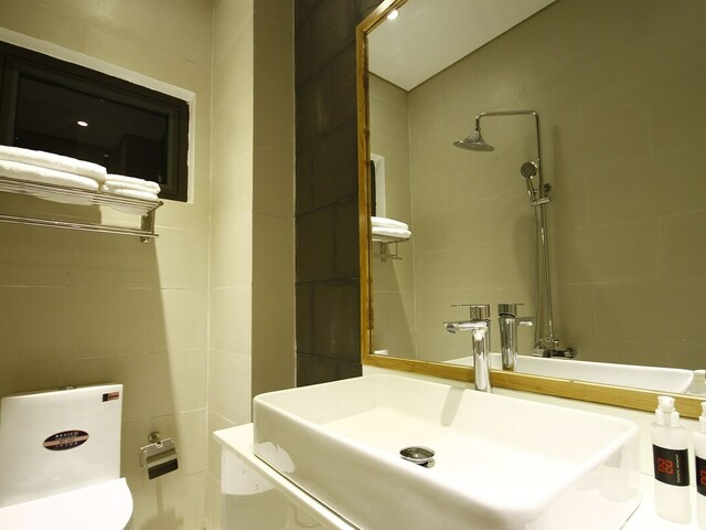 фото отеля Danang Moment Serviced Apartment изображение №25