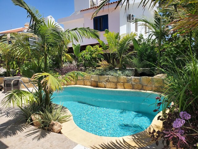 фото Charming 3-Bed Villa In Protaras With Heated Pool изображение №18