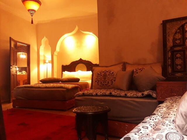 фотографии отеля Riad Dar Zaya изображение №15
