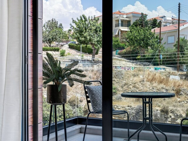 фотографии отеля Sanders Elgio - Generous 2-Bdr Apt With Balcony изображение №15