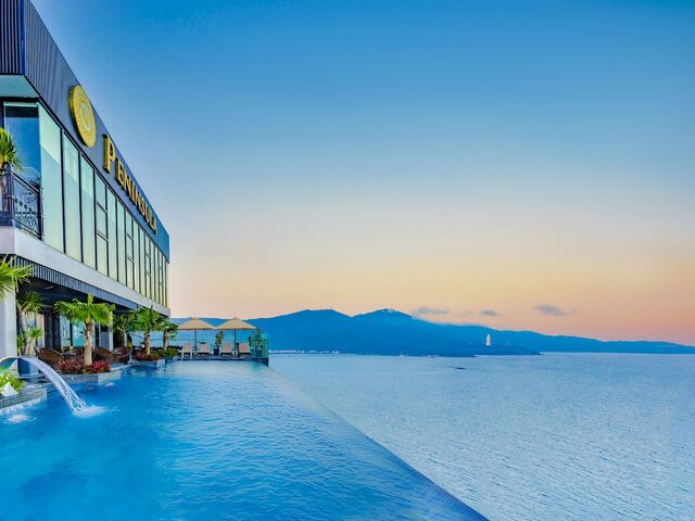 фото отеля Peninsula Danang изображение №1
