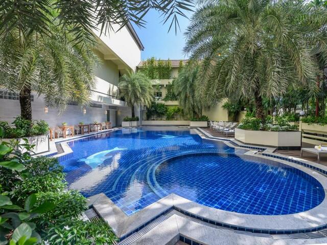 фото отеля Jomtien Holiday Inn Pattaya изображение №1