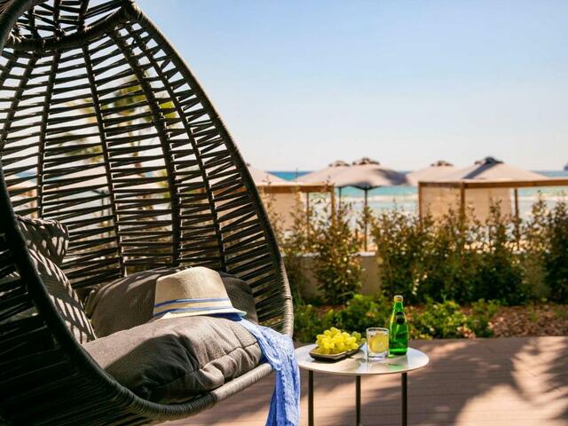 фотографии Mercure Larnaca Beach Resort изображение №24