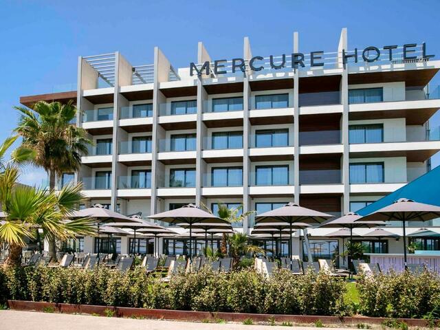 фотографии отеля Mercure Larnaca Beach Resort изображение №23