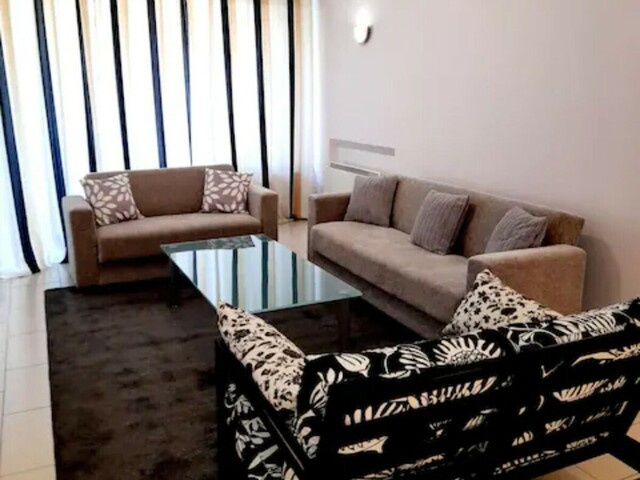 фотографии Lovely 4-bed Apartment In Nicosia Center изображение №12