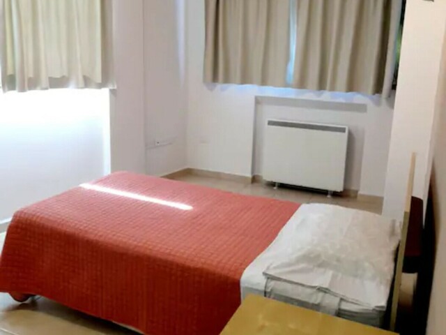 фото отеля Lovely 4-bed Apartment In Nicosia Center изображение №5
