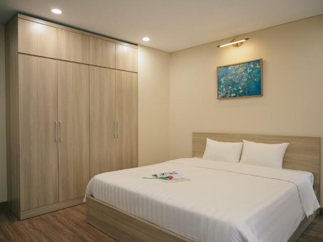 фото отеля HB Serviced Apartment - Lac Long Quan изображение №21