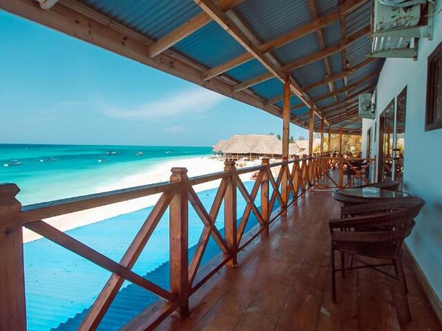 фото отеля Zenobia Beach Resort изображение №45