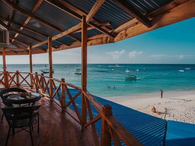 фото отеля Zenobia Beach Resort изображение №29