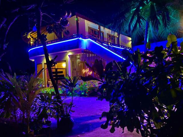 фото отеля Ocean Beach Maldives изображение №13