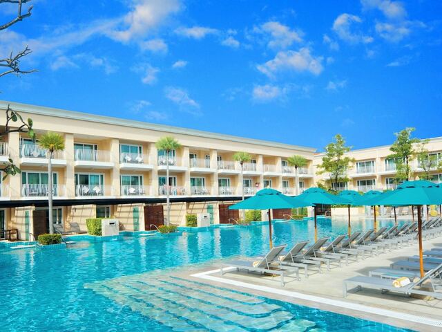 фото отеля M Social Phuket (ex. Millennium Resort Patong Phuket) изображение №1