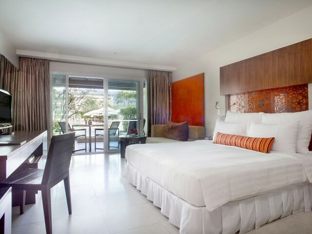 фото отеля M Social Phuket (ex. Millennium Resort Patong Phuket) изображение №17