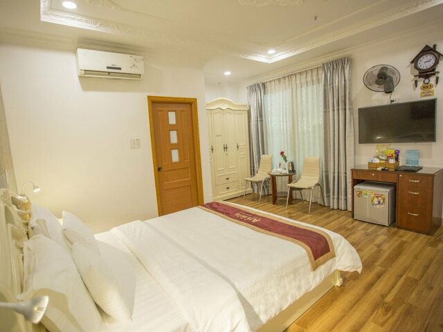 фото A25 Hotel - 145 Le Thi Rieng изображение №18