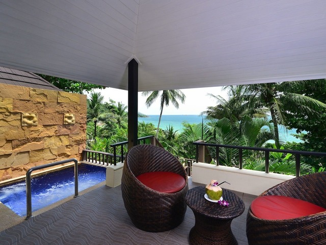 фотографии отеля Andaman White Beach Resort изображение №27