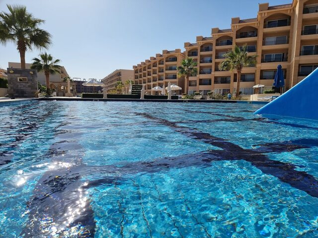 фото отеля Stunning 2-Bed In Hurghada изображение №1