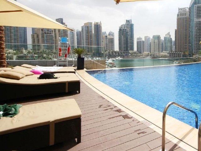 фото Luxurious 2 BR Damac Height Dubai Marina изображение №2