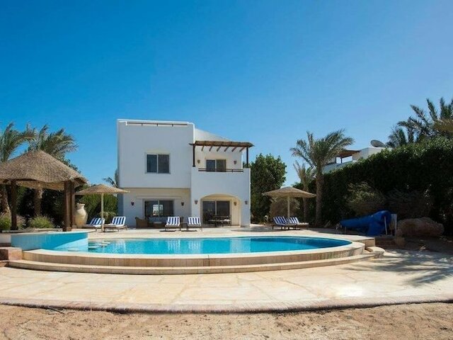 фото отеля Charming Villa In El Gouna With Pool изображение №1