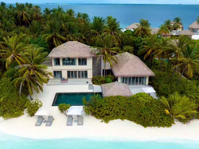 фотографии отеля Intercontinental Maldives Maamunagau Resort изображение №43