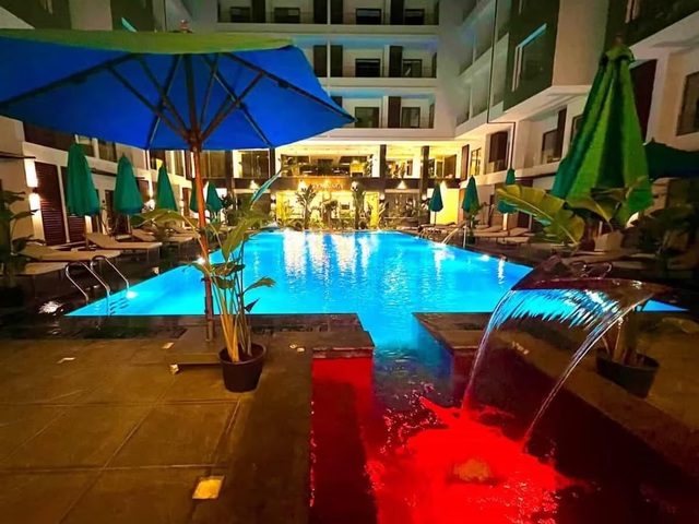 фотографии отеля Imperial Resort Hurghada - Bedroom With Pool View изображение №3