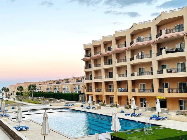 фото отеля Luxury New Apartment In Hurghada - Private Beach изображение №1
