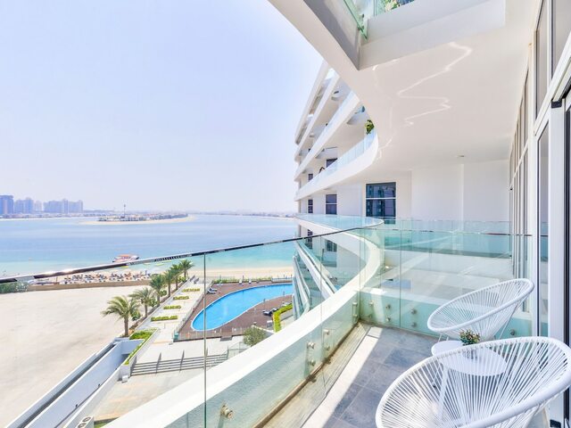 фотографии отеля Ultra Luxury Palm - Mina Azizi Beachfront - Private Beach and Pool изображение №39