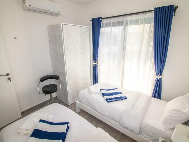 фото отеля Stylish 2-bed Apartment In The New Imperial Resort изображение №21