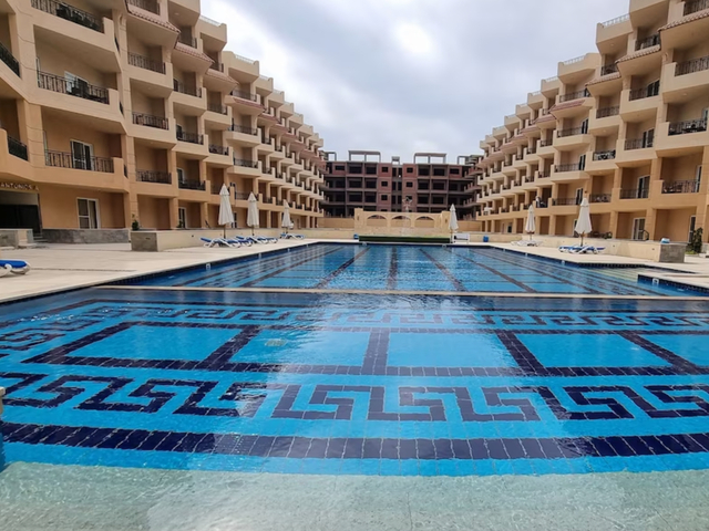 фото отеля Immaculate New 2-Bed Apartment In Hurghada изображение №5