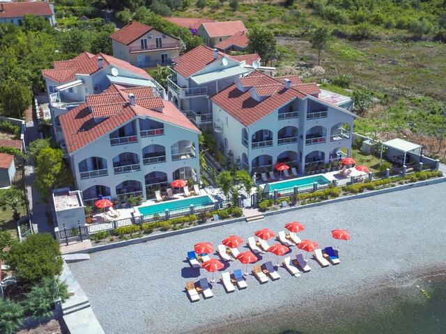 фото отеля Mini Laguna Resort изображение №1