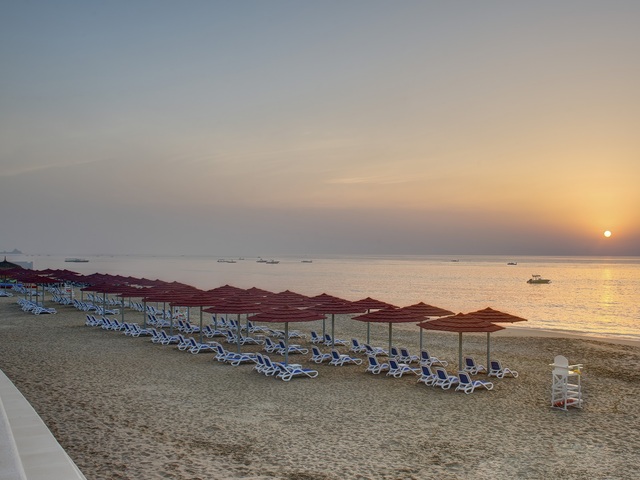 фотографии отеля Royal M Hotel & Resorts Al Aqah Beach изображение №27