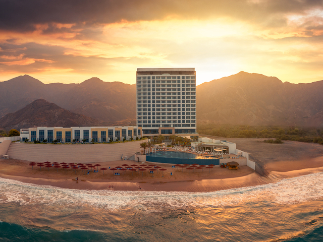 фото Royal M Hotel & Resorts Al Aqah Beach изображение №22