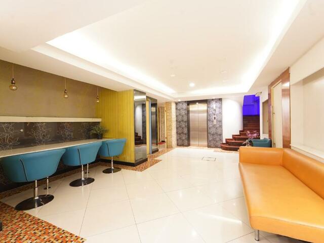 фотографии отеля Upar Sukhumvit 11 (ex. Smart Suites The Boutique Hotel) изображение №15