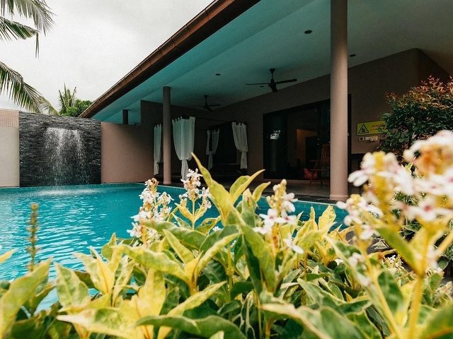 фото AT Pool Villa Resort (ex. Thai Thani Pool Villa Resort) изображение №2