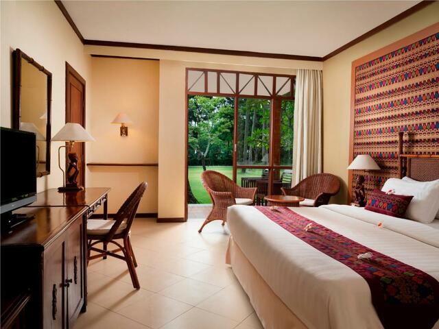 фотографии отеля Mangsit Suites By Holiday Resort Lombok изображение №15