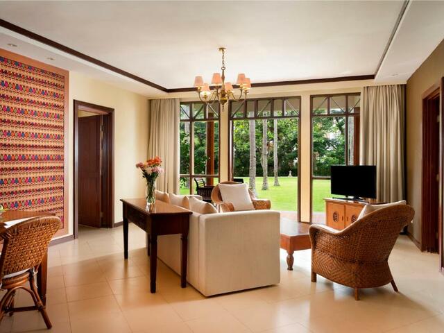 фото Mangsit Suites By Holiday Resort Lombok изображение №10
