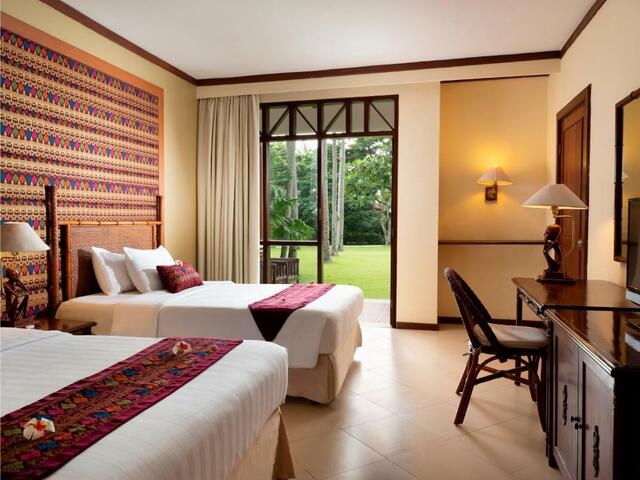 фотографии отеля Mangsit Suites By Holiday Resort Lombok изображение №11