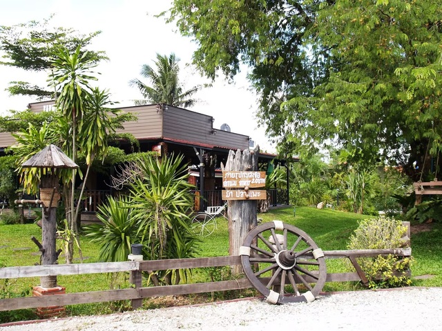 фото отеля Cowboy Farm Resort Pattaya (ex. Surangkana Garden Home Resort) изображение №17