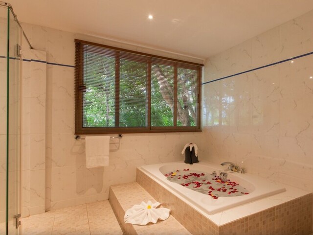 фото отеля Katamanda Luxury Villas изображение №45