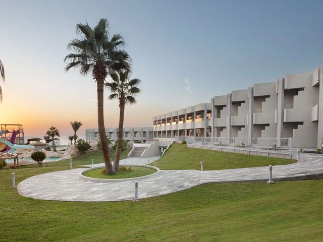 фото Pyramisa Beach Resort Sharm El Sheikh (ex. Pyramisa Resort; Dessole Pyramisa Resort; Sea Magic Resort) изображение №6