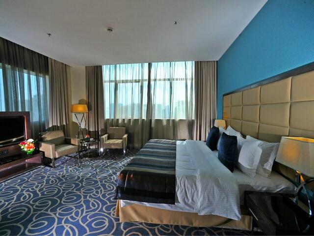 фото отеля Ramada by Wyndham Abu Dhabi Corniche изображение №33