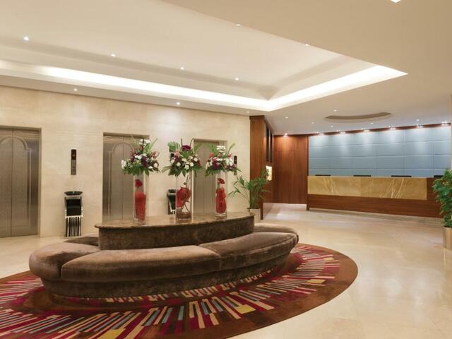 фото отеля Ramada by Wyndham Abu Dhabi Corniche изображение №17