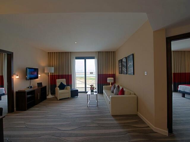фотографии отеля Staybridge Suites Abu Dhabi Yas Island, an IHG Hotel изображение №35