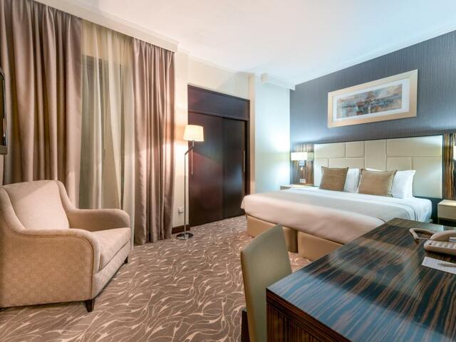 фото отеля Hawthorn Suites by Wyndham Abu Dhabi City Center (ех. Regent Downtown; Al Diar Regency Hotel) изображение №21