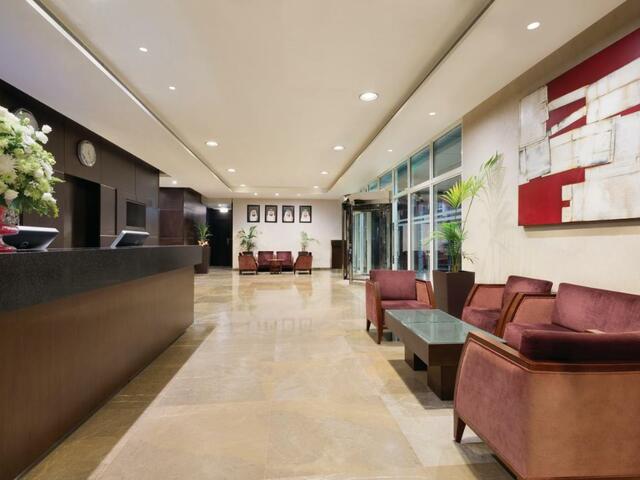 фото Ramada by Wyndham Abu Dhabi Downtown (ex. Cristal Salam Hotel) изображение №2