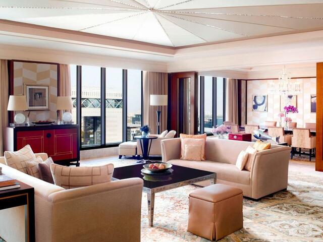 фото отеля The Ritz-Carlton, Dubai International Financial Centre изображение №9