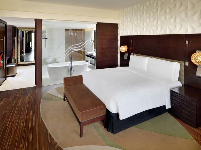 фото отеля Marriott Hotel Al Forsan изображение №9