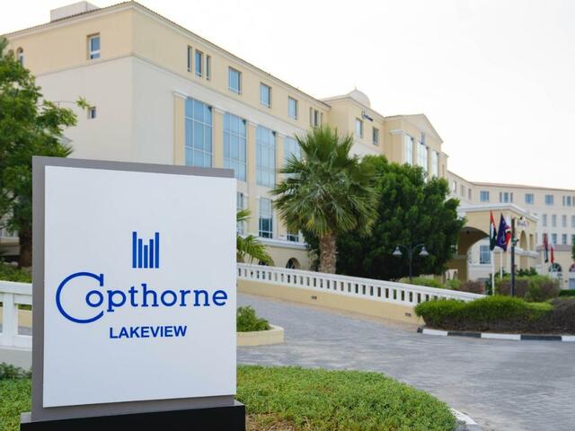 фото отеля Copthorne Lakeview Executive Apartments Dubai, Green Community (ex. Marriott Executive Apartments Dubai, Green Community) изображение №17