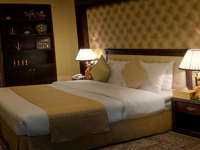 фото отеля Deira Suites изображение №33